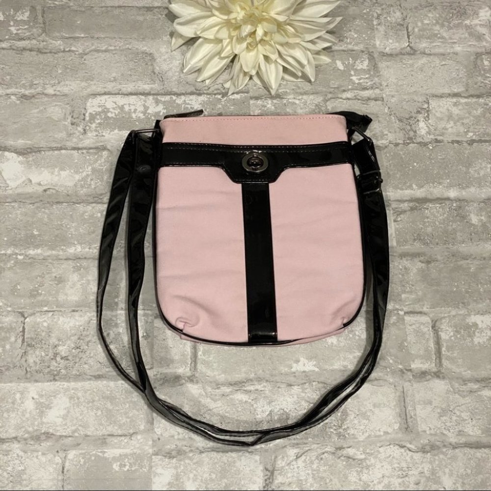 NWOT Mary Kay Pink & Black Crossbody Bag